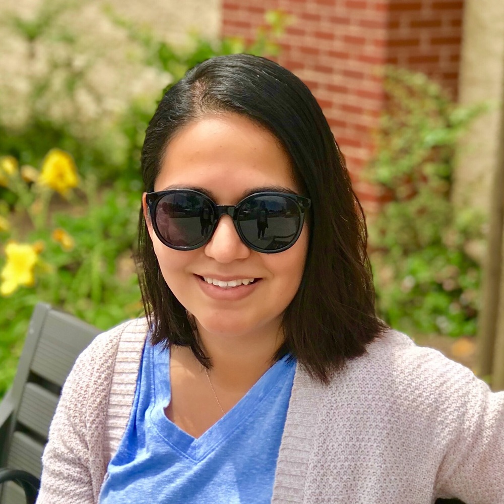 Meet your Posher, Maria